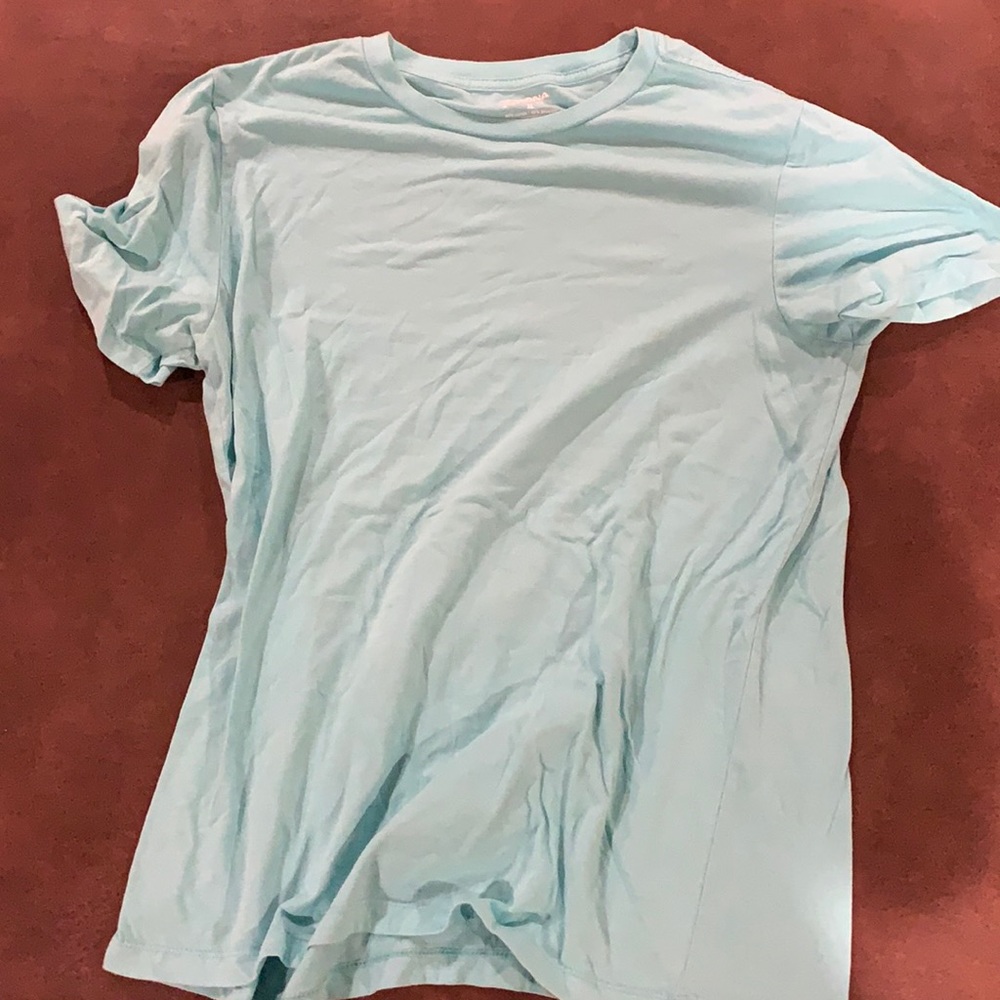 Tee shirt